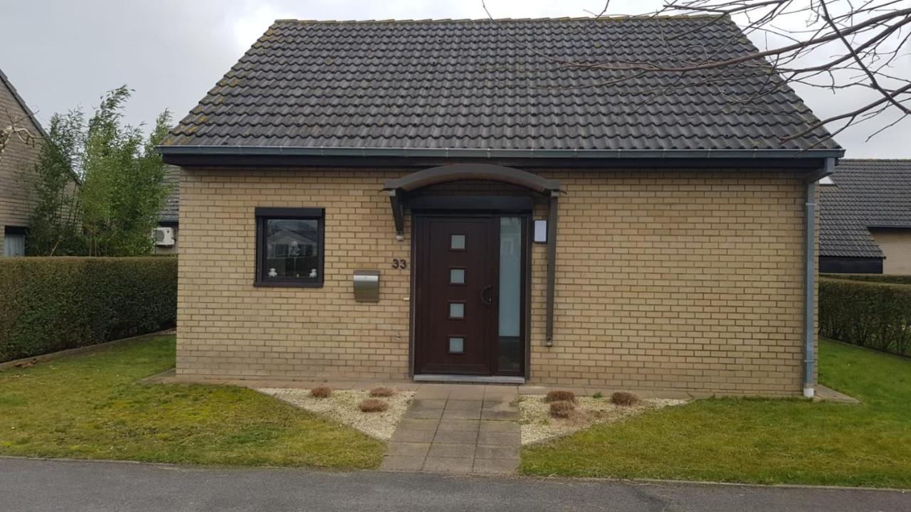 Village U33 Jabbeke  Exterior foto